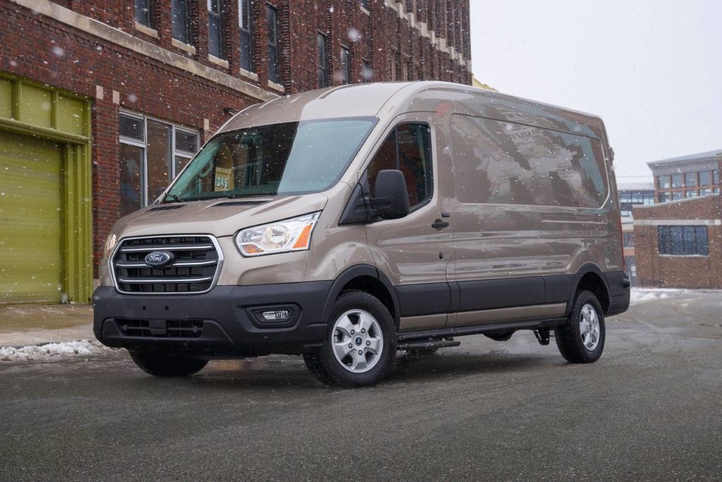 Фургон Ford Transit